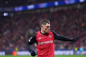 九游娱乐-踢球者：勒沃库森没为维尔茨续约设最后期限，拜仁甚至愿贷款签人